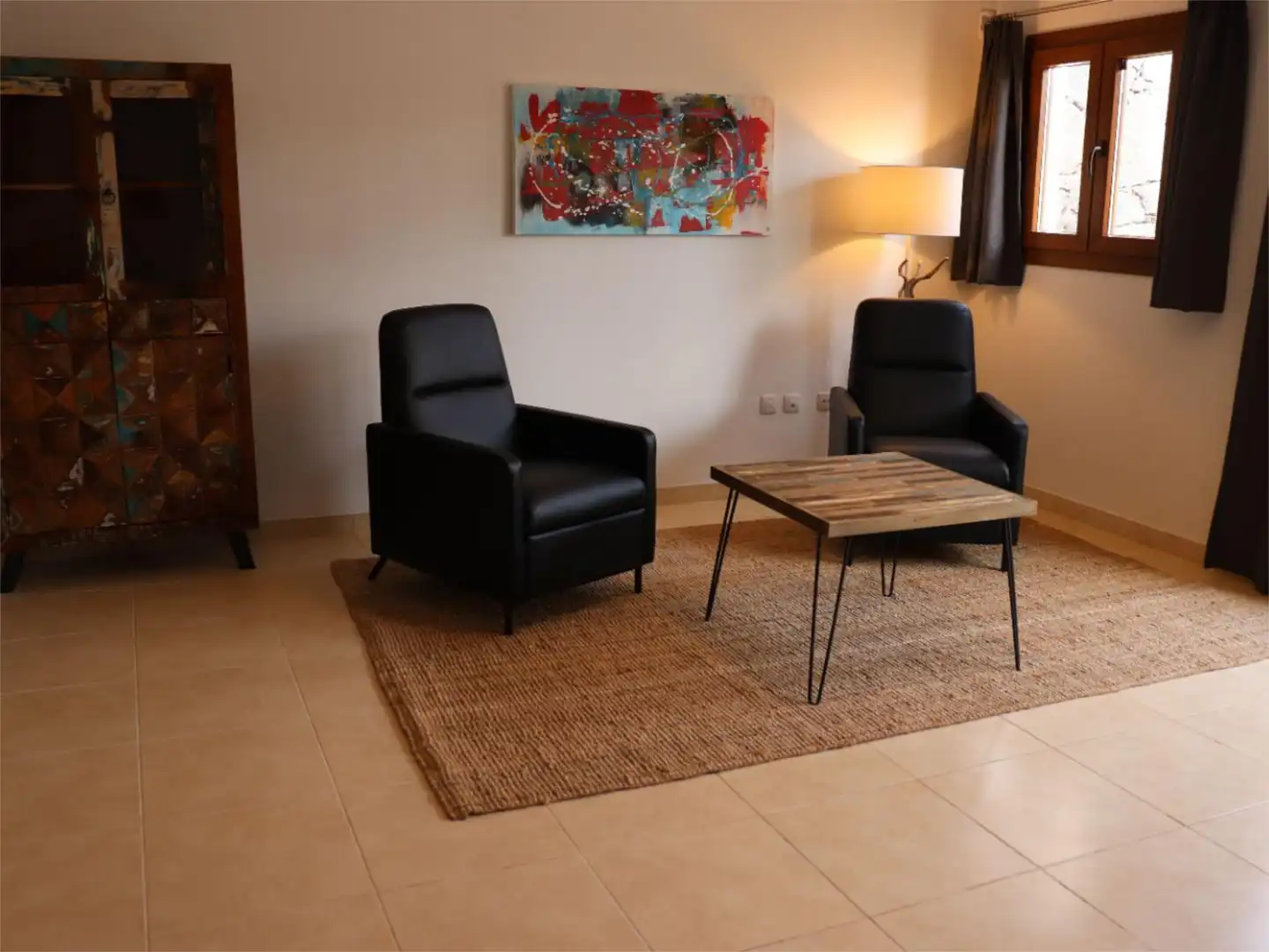 Casa adosada en venta en Calle Holanda, 2, Playa Blanca Sala de estar de Casa adosada en venta en Yaiza con Aire acondicionado, Terraza y Piscina