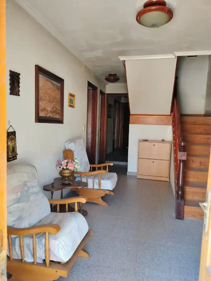 Casa adosada en venda en Valle de Tobalina amb Forn, Rentadora i Microones