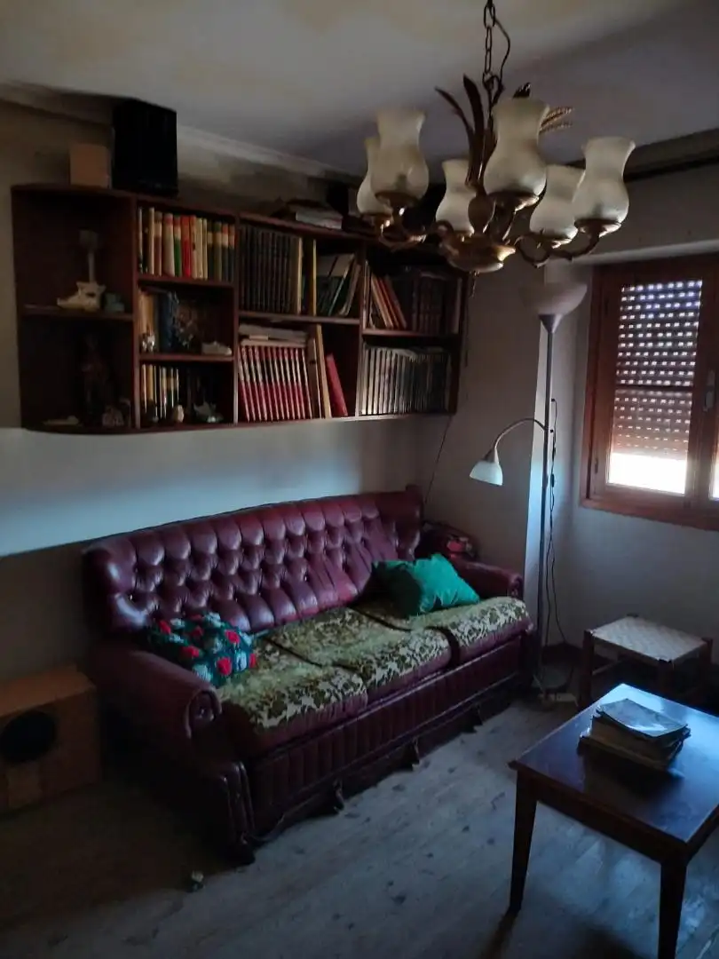 Sala d'estar de Casa adosada en venda en Valle de Tobalina amb Forn, Rentadora i Microones