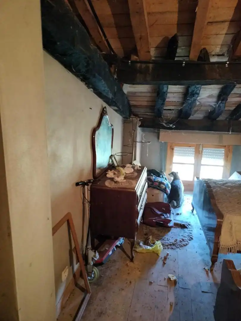 Casa adosada en venda en Valle de Tobalina amb Forn, Rentadora i Microones