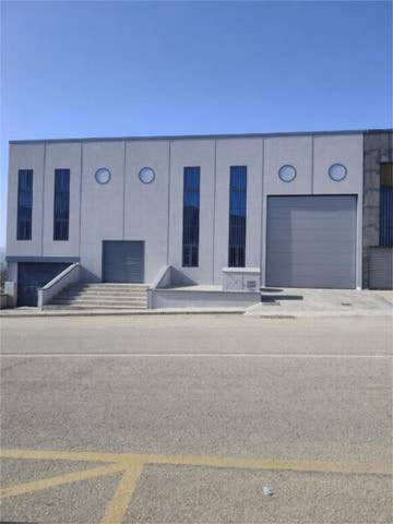 Nave industrial en Alquiler en Huétor Tájar