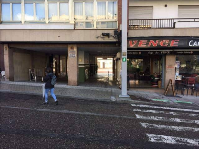 Local comercial en Alquiler en Teis