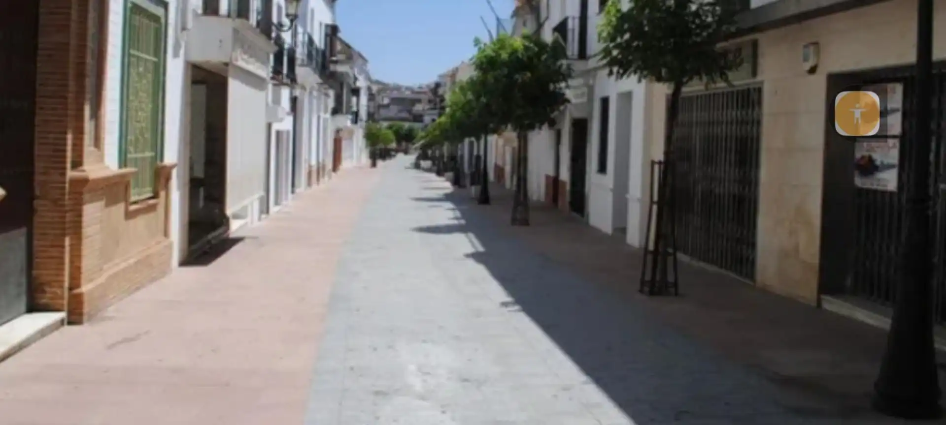 Vista exterior de Local en venda en Constantina