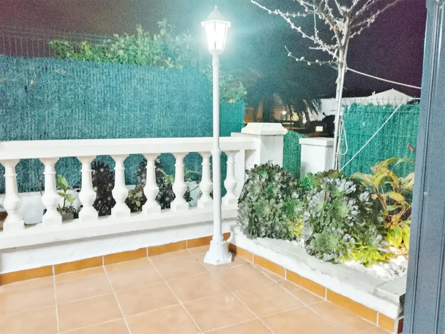 Terrasse von Einfamilien-Reihenhaus zum Verkauf in Cambrils mit Klimaanlage, Heizung und Terrasse