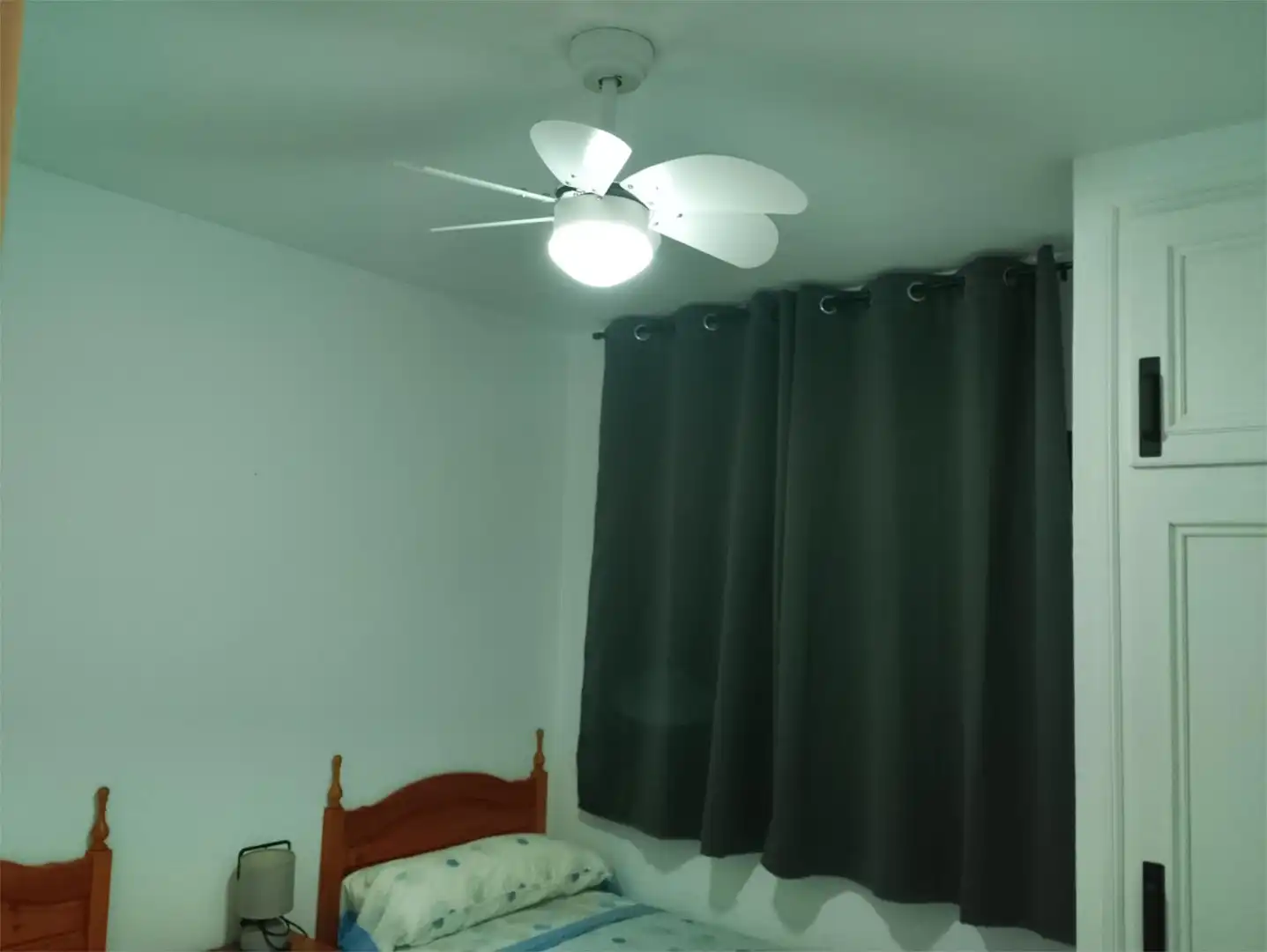 Einfamilien-Reihenhaus zum Verkauf in Carrer de Perseo, 5, Tarraco Schlafzimmer von Einfamilien-Reihenhaus zum Verkauf in Cambrils mit Klimaanlage, Heizung und Terrasse