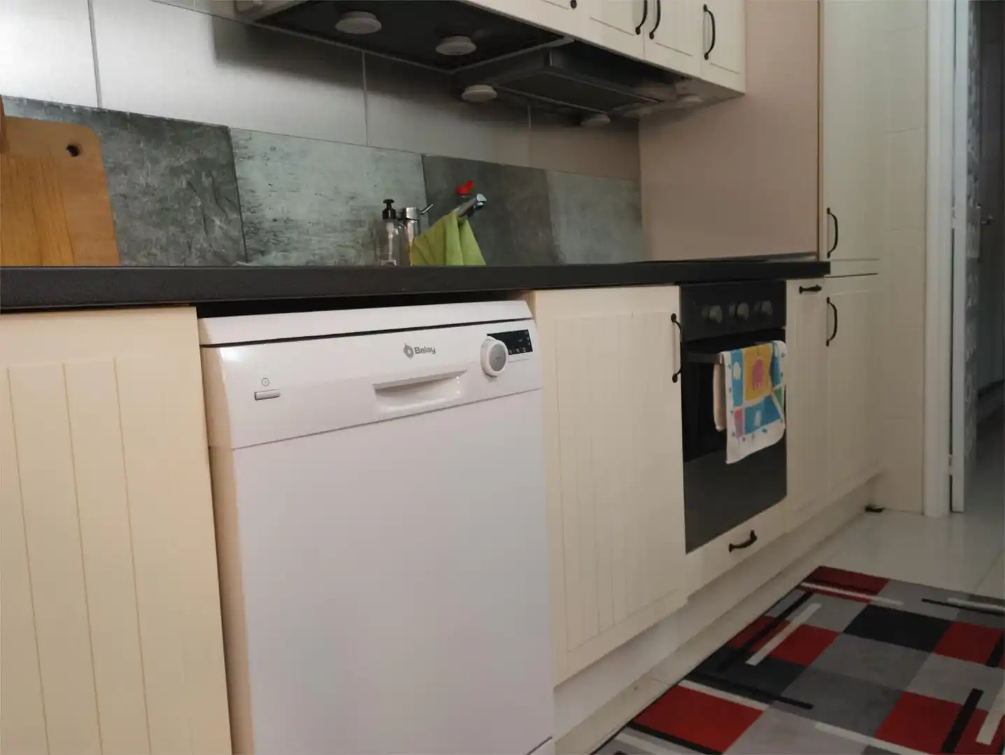 Einfamilien-Reihenhaus zum Verkauf in Carrer de Perseo, 5, Tarraco Küche von Einfamilien-Reihenhaus zum Verkauf in Cambrils mit Klimaanlage, Heizung und Terrasse