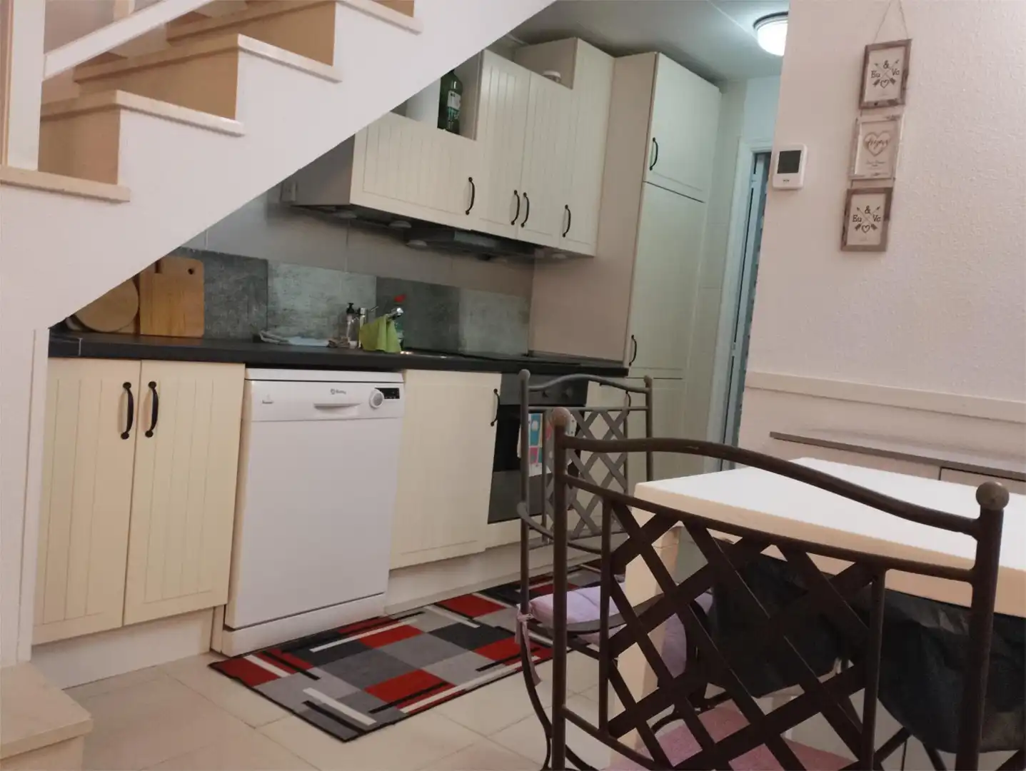 Einfamilien-Reihenhaus zum Verkauf in Carrer de Perseo, 5, Tarraco Küche von Einfamilien-Reihenhaus zum Verkauf in Cambrils mit Klimaanlage, Heizung und Terrasse