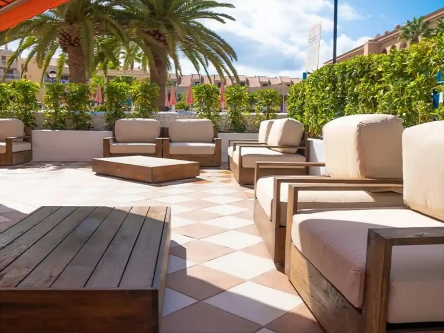 Piso de alquiler en Calle Luis Diaz de Losada, 7, Playa de las Américas Terraza de Piso de alquiler en Arona con Jardín privado, Terraza y Piscina
