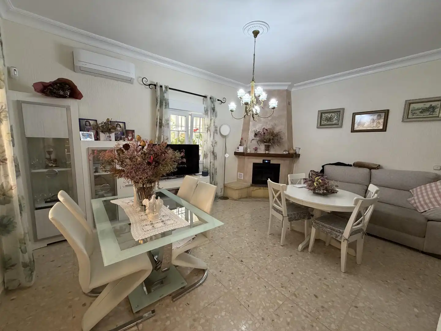 Casa o chalet en venta en Urbanizacion el Faro, 70, Mazagón Comedor de Casa o chalet en venta en Mazagón con Aire acondicionado, Terraza y Balcón