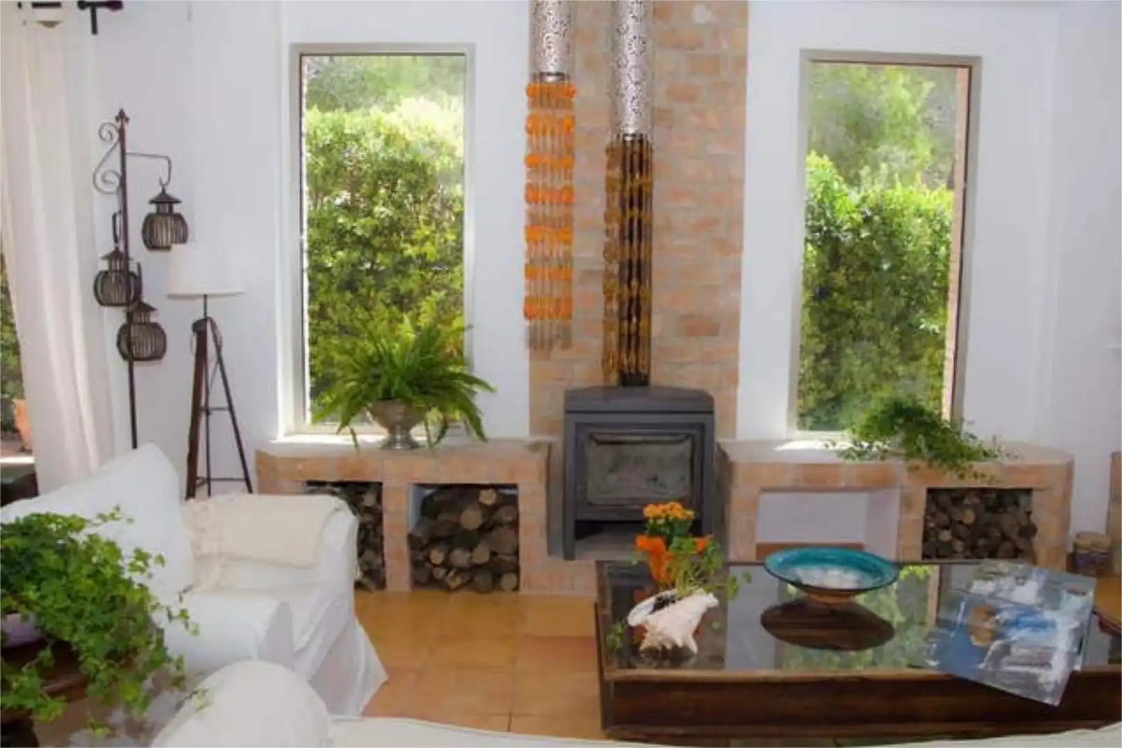 Casa o xalet en venda a Benicolada - Las Adelfas Sala d'estar de Casa o xalet en venda en Calpe / Calp amb Terrassa i Piscina