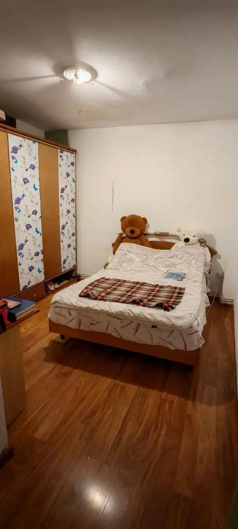 Wohnung zum Verkauf in Calle Ramiro el Monje, 11, Casco Antiguo Schlafzimmer von Wohnung zum Verkauf in Huesca Capital mit Klimaanlage und Balkon