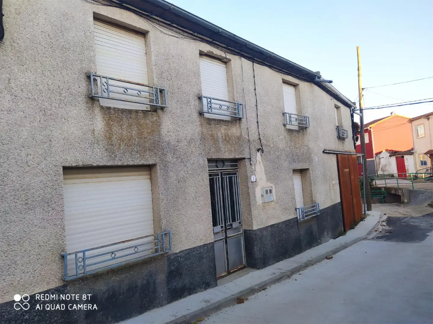 Vista exterior de Casa adosada en venta en El Pedroso de la Armuña 