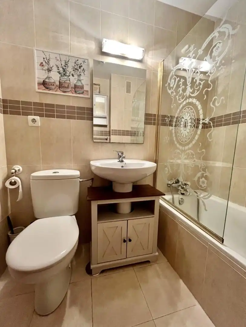 Apartamento en venta en Calle San Rafael, 9, La Goleta - San Felipe Neri Baño de Apartamento en venta en Málaga Capital con Aire acondicionado y Balcón