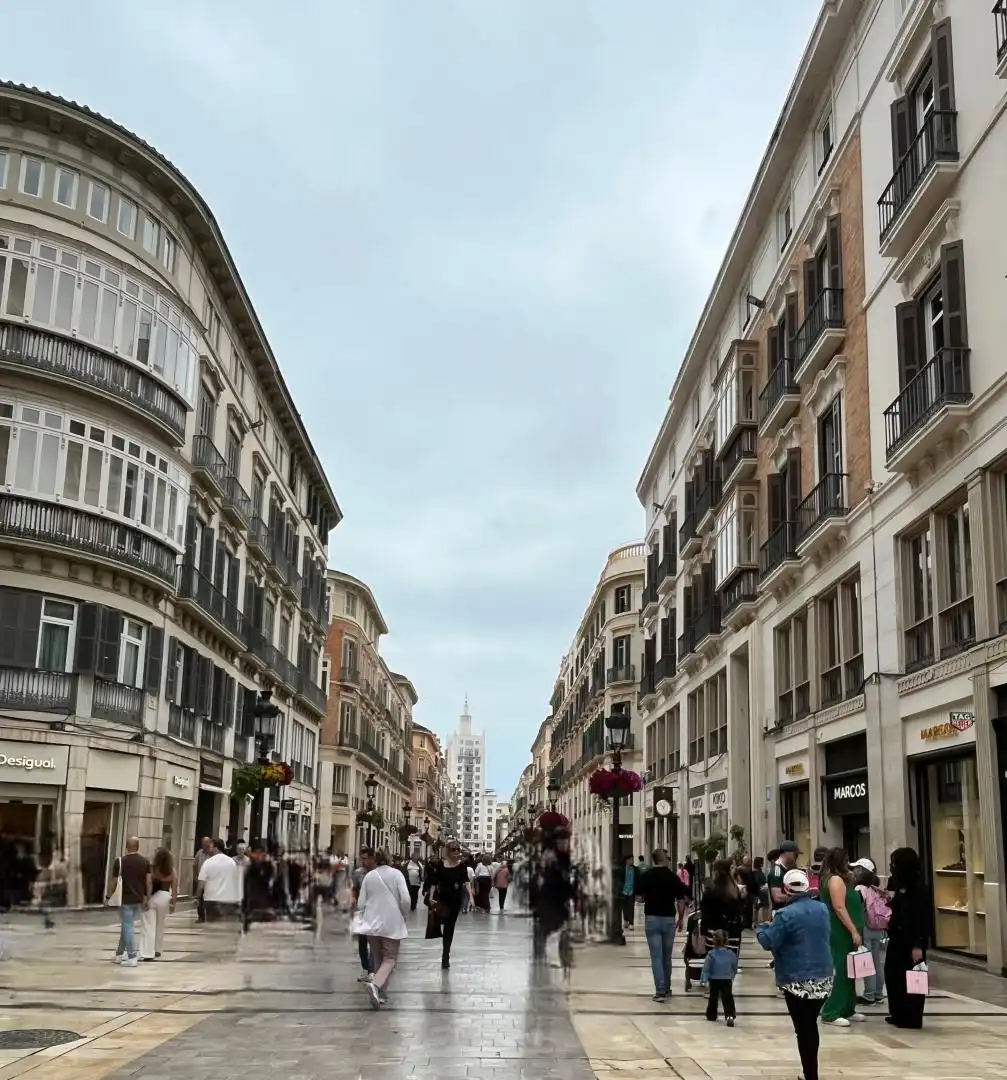 Apartamento en venta en Calle San Rafael, 9, La Goleta - San Felipe Neri Vista exterior de Apartamento en venta en Málaga Capital con Aire acondicionado y Balcón