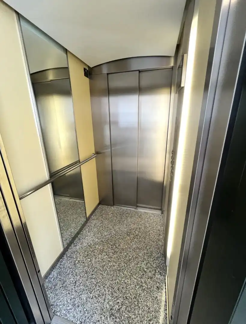 Apartamento en venta en Calle San Rafael, 9, La Goleta - San Felipe Neri Apartamento en venta en Málaga Capital con Aire acondicionado y Balcón