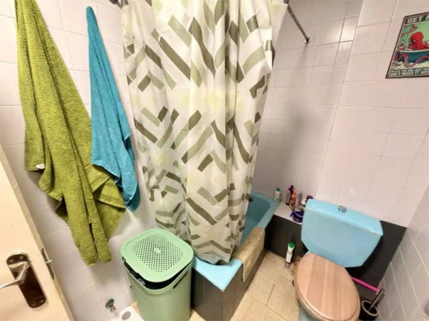 Bathroom of Flat for sale in Alcalá de Henares  with Terrace and Furnished