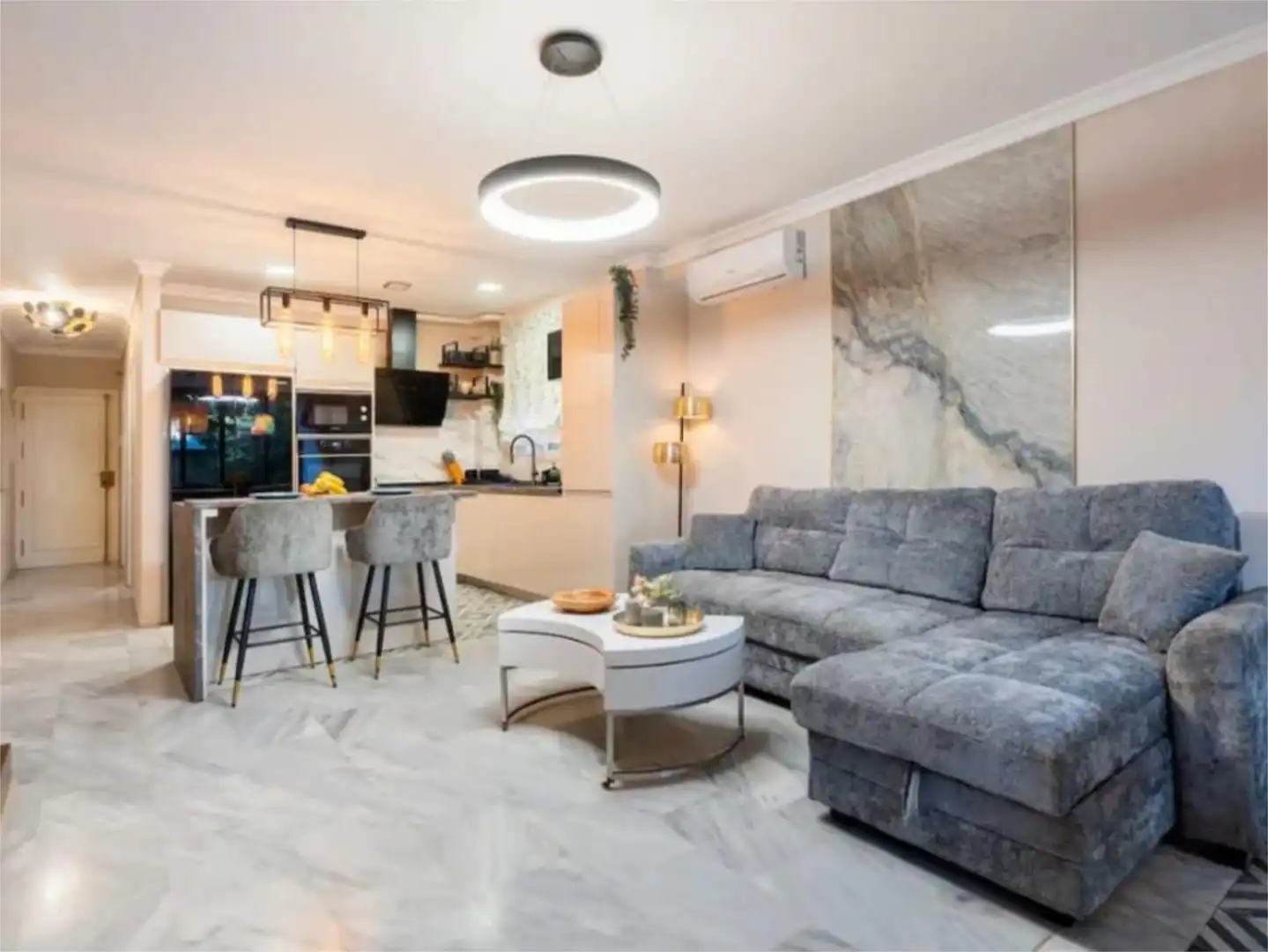 Flat for sale in Calle Velez Malaga del Faro, 13, El Faro de Calaburra - Chaparral Living room of Flat for sale in Mijas with Air Conditioner, Heating and Private garden
