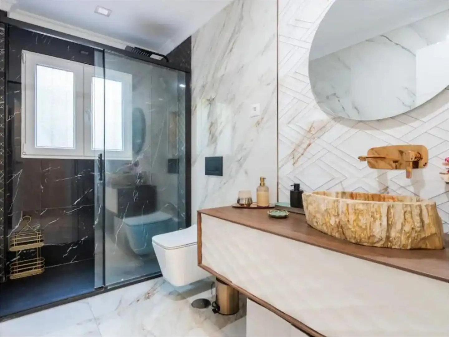 Flat for sale in Calle Velez Malaga del Faro, 13, El Faro de Calaburra - Chaparral Bathroom of Flat for sale in Mijas with Air Conditioner, Heating and Private garden
