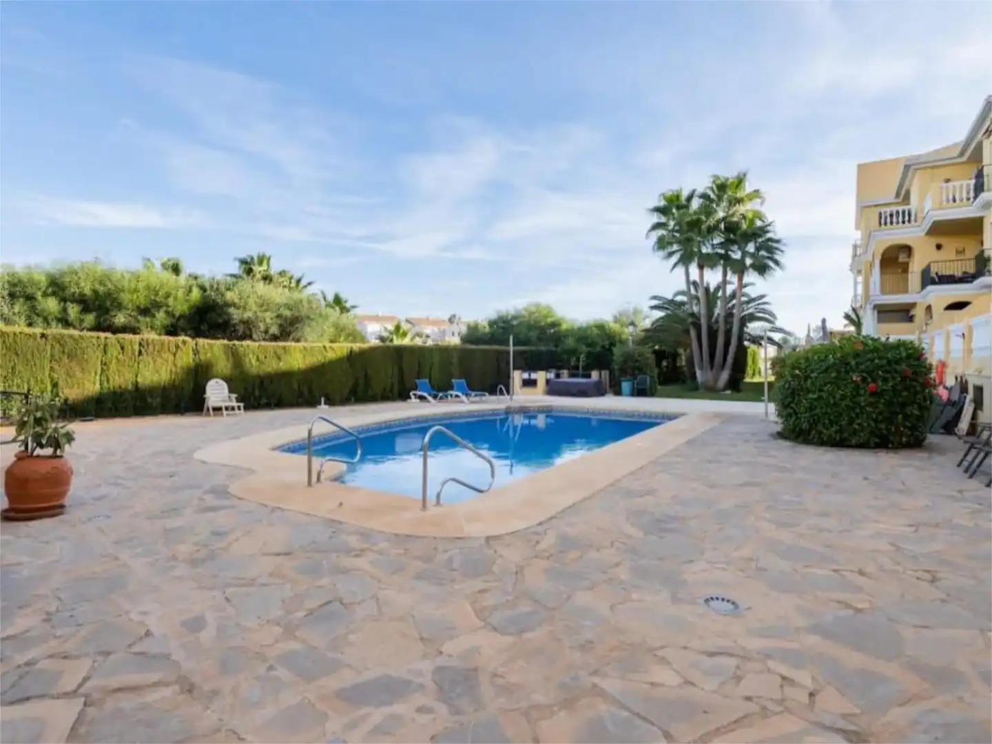 Flat for sale in Calle Velez Malaga del Faro, 13, El Faro de Calaburra - Chaparral Swimming pool of Flat for sale in Mijas with Air Conditioner, Heating and Private garden