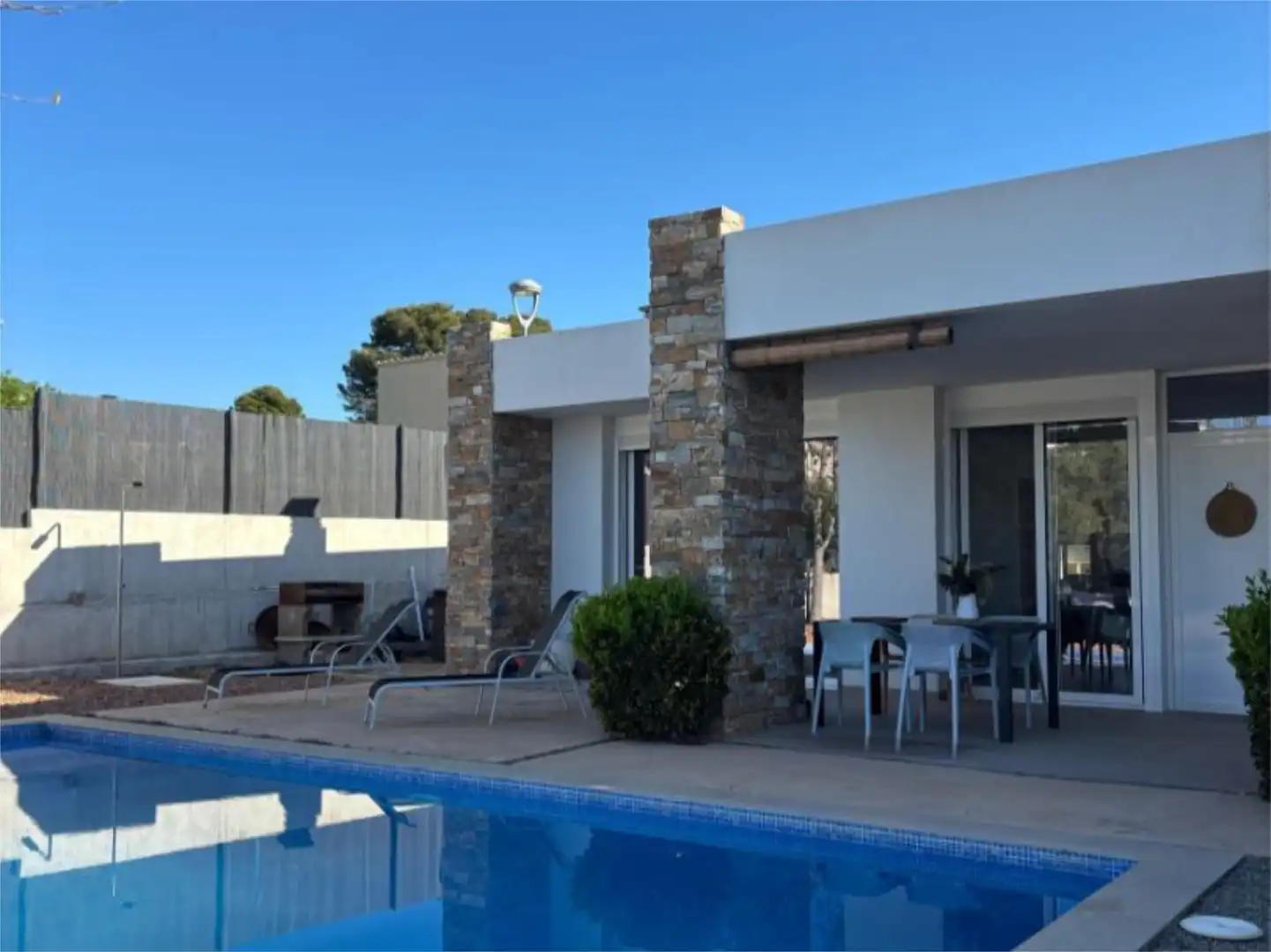 Piscina de Casa adosada en venda en Alcanar amb Aire condicionat, Terrassa i Piscina