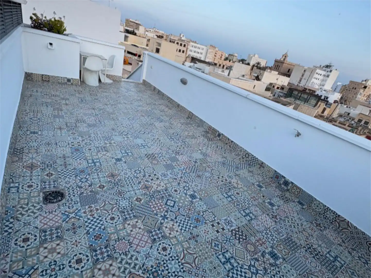 Terrassa de Pis en venda en Almería amb Terrassa, Moblat i Balcó