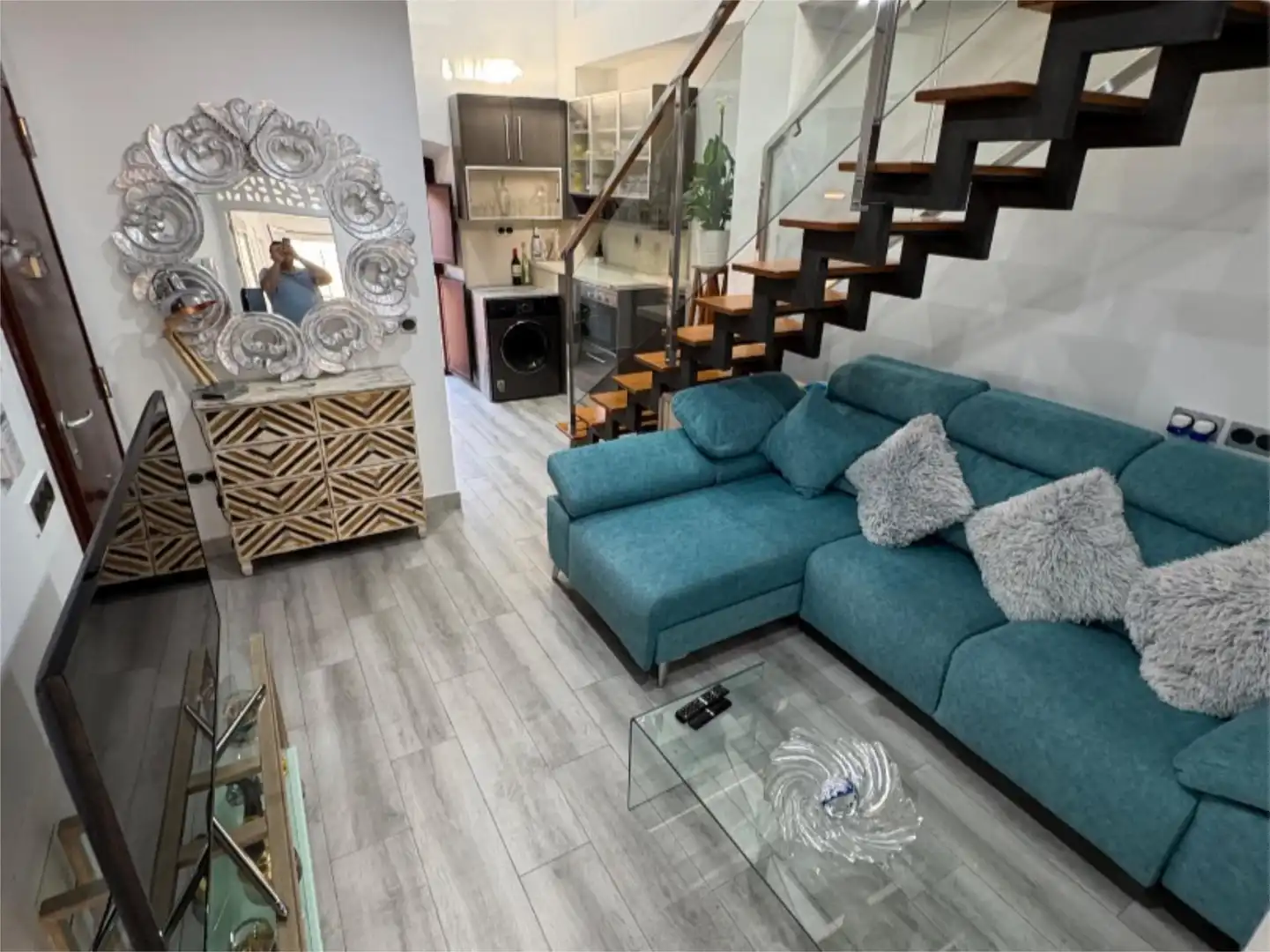 Sala de estar de Piso en venta en  Almería Capital con Terraza, Amueblado y Balcón