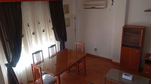 Foto 2 von Einfamilien-Reihenhaus zur Miete in Avenida de Juan Pablo II, 44, San Francisco Javier, Granada Capital