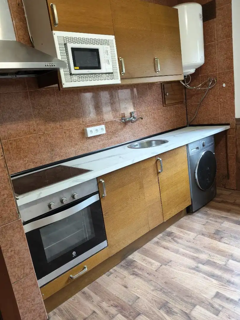 Kitchen of Flat for rent in Langreo  with Storage room, Furnished and Oven