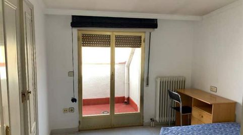 Foto 5 de Apartamento de alquiler en Sancti Spiritus - San Juan, Salamanca Capital