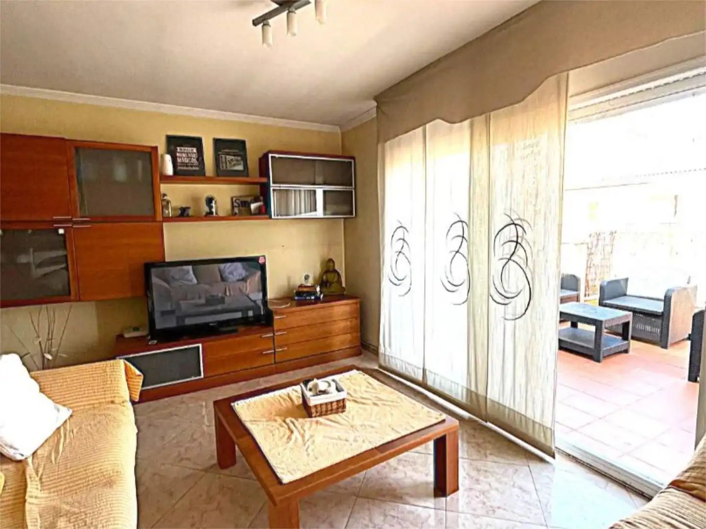 Sala de estar de Piso en venta en El Vendrell con Terraza y Balcón