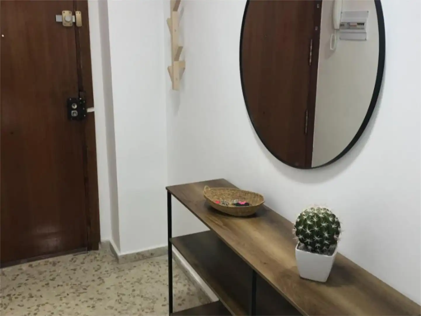 Wohnung zur Miete in Motril mit Klimaanlage und Balkon