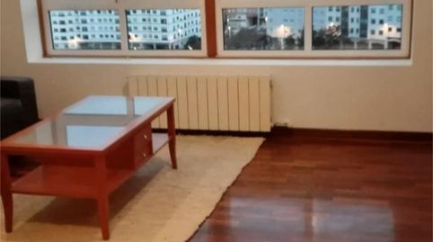 Foto 4 de Piso de alquiler en Rúa Alcalde Suárez Ferrín, 8, Los Rosales, A Coruña Capital