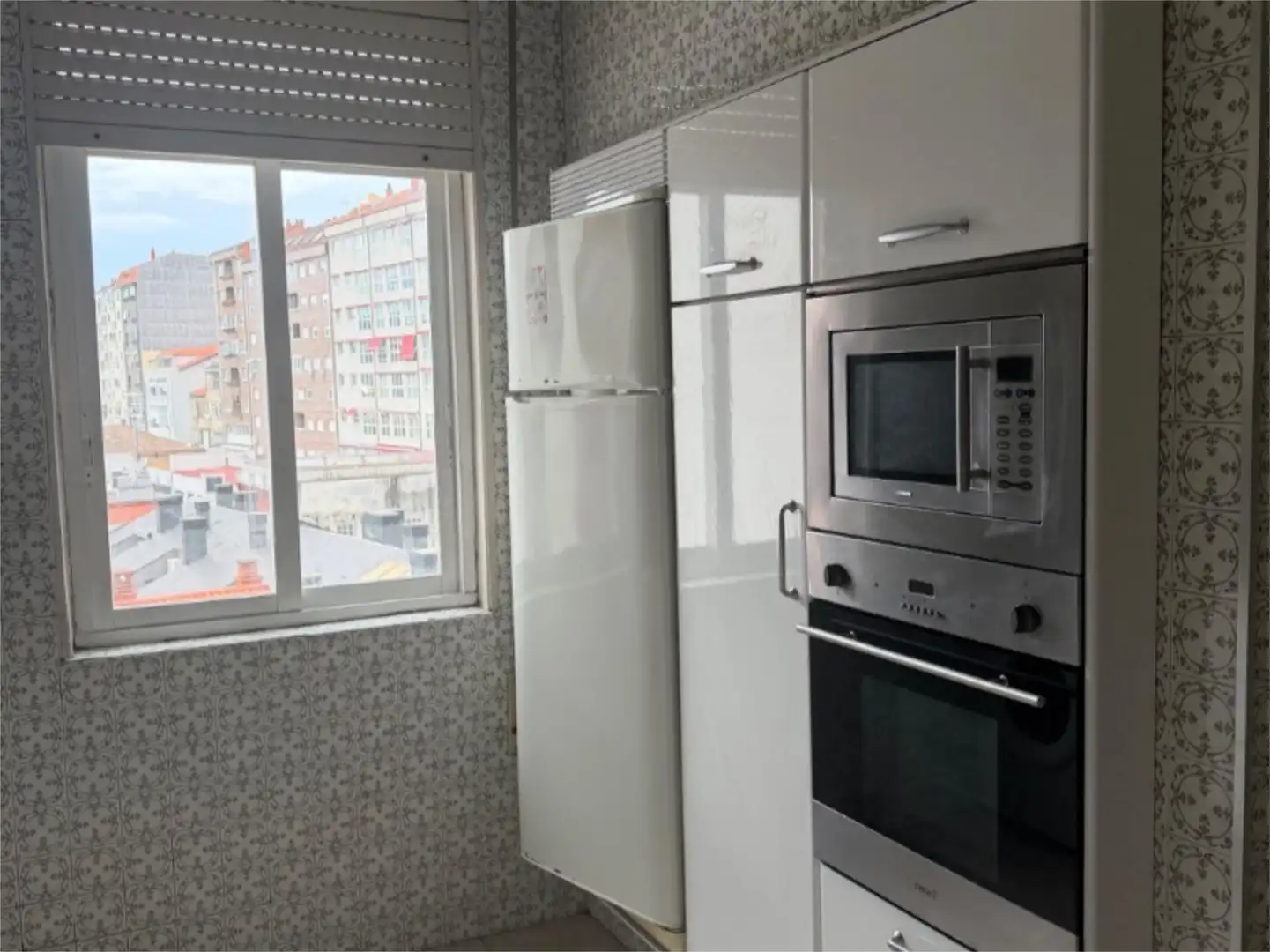 Wohnungen zur Miete in Rúa Ervedelo, 8, Centro Küche von Wohnungen zur Miete in Ourense Capital