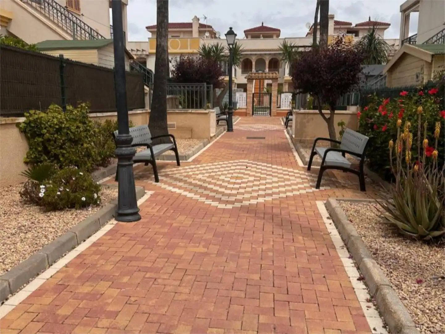 Erdgeschoss zum Verkauf in Avenida Diputación Provincial, 1, Daya Vieja Außenansicht von Erdgeschoss zum Verkauf in Daya Vieja mit Klimaanlage, Heizung und Privatgarten