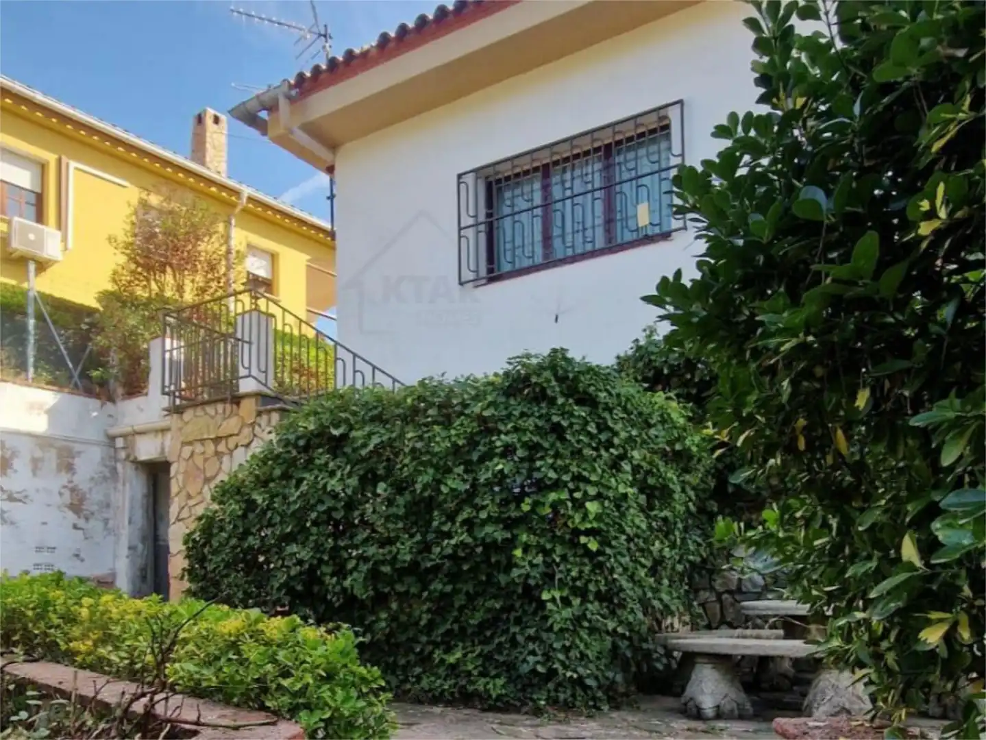 Piso en venta en Carrer Cadernera, 38, Residencial Park Vista exterior de Piso en venta en Maçanet de la Selva con Terraza y Balcón