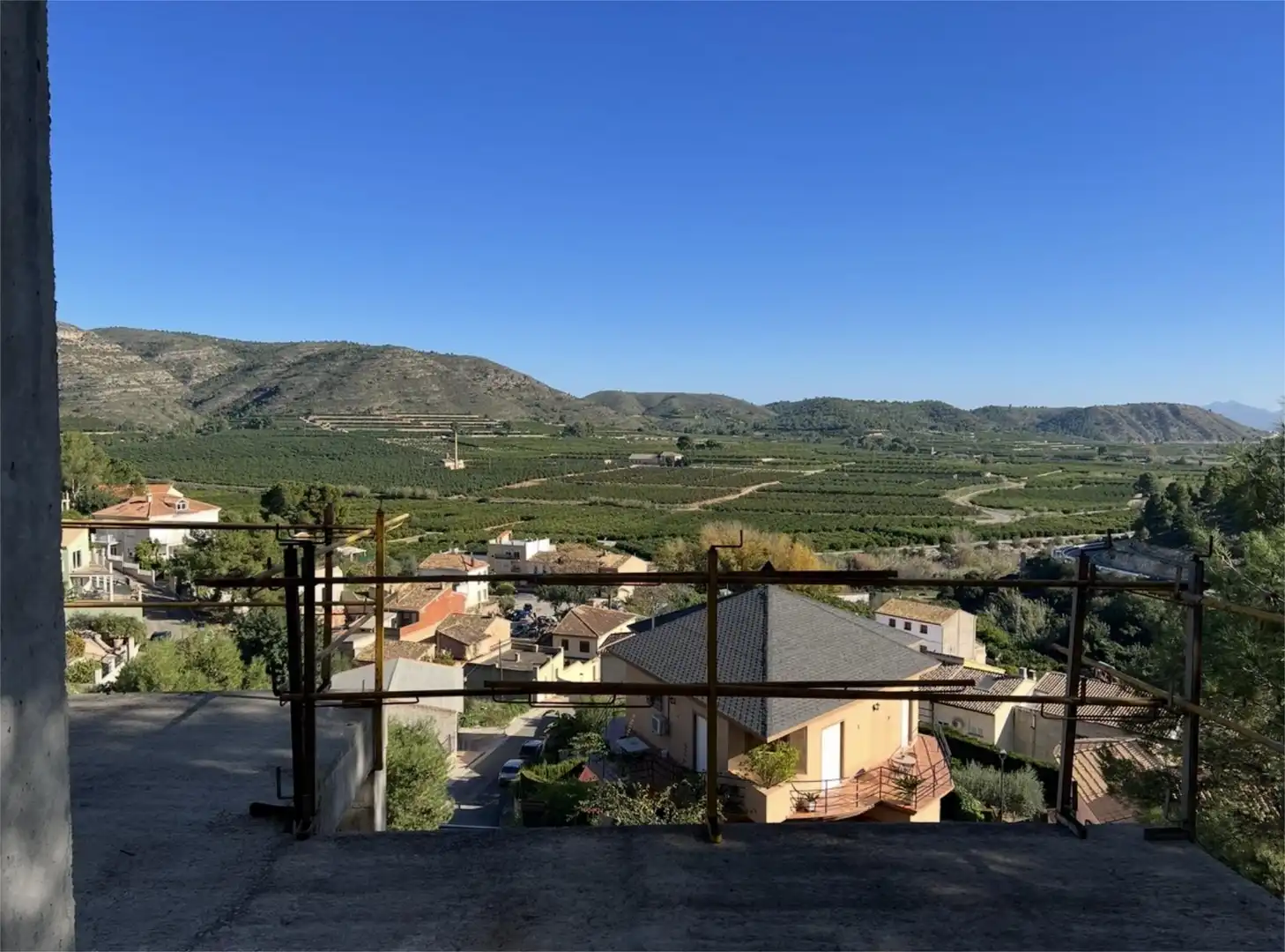 Casa o xalet en venda a Carrer Castell de Penyarroja, 3, Sumacàrcer Vista exterior de Casa o xalet en venda en Sumacàrcer amb Jardí privat, Terrassa i Traster
