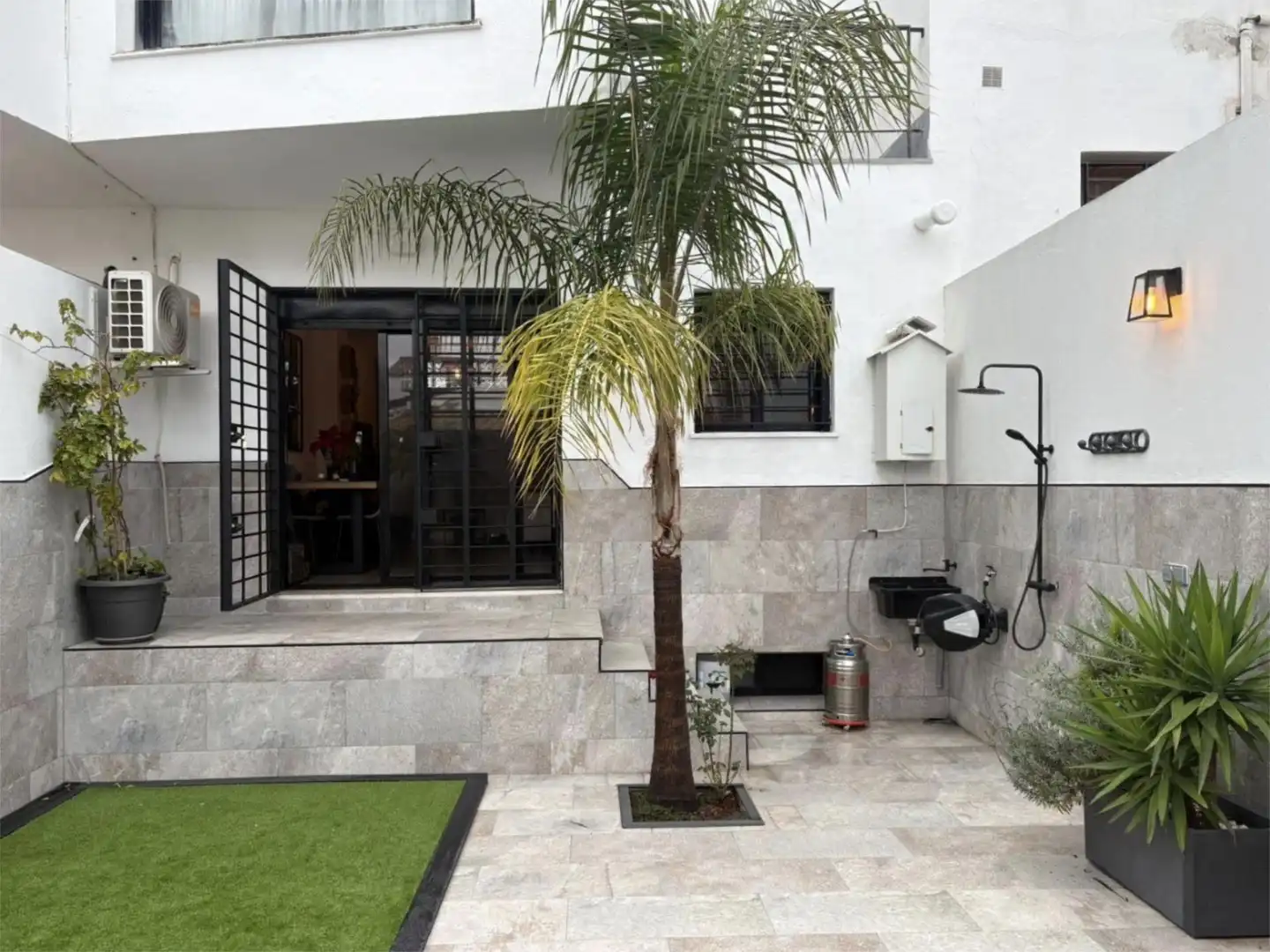 Terrassa de Casa adosada de lloguer en Algeciras amb Aire condicionat, Parquet i Terrassa