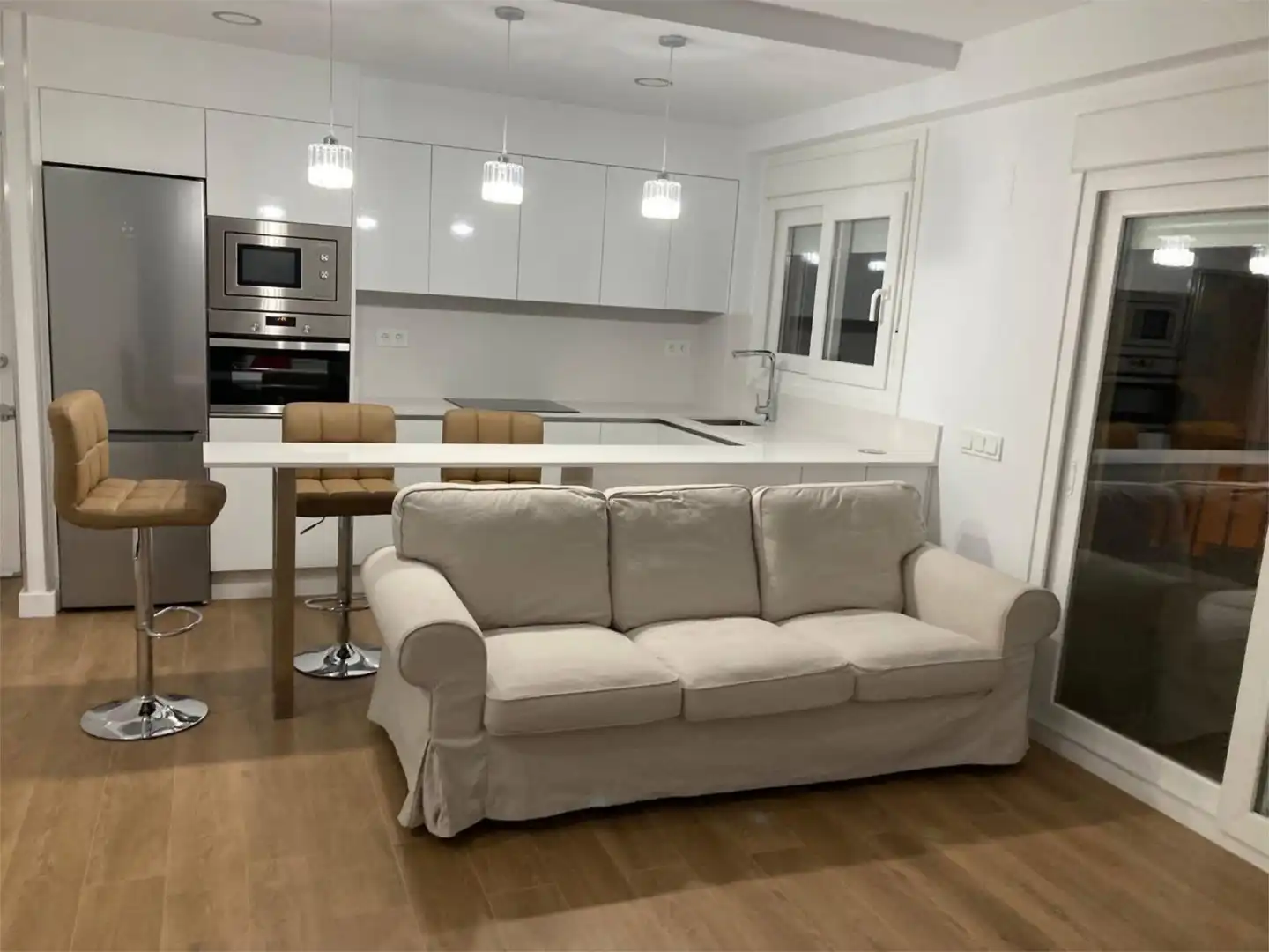 Apartament de lloguer a Avenida de la Playa, 4, Isla Cristina Ciudad Sala d'estar de Apartament de lloguer en Isla Cristina amb Aire condicionat, Calefacció i Moblat