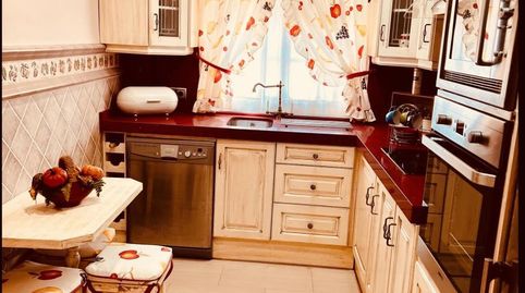 Foto 4 de Habitación en Calle Azahar, 15, San José - San Bernardo, La Línea de la Concepción