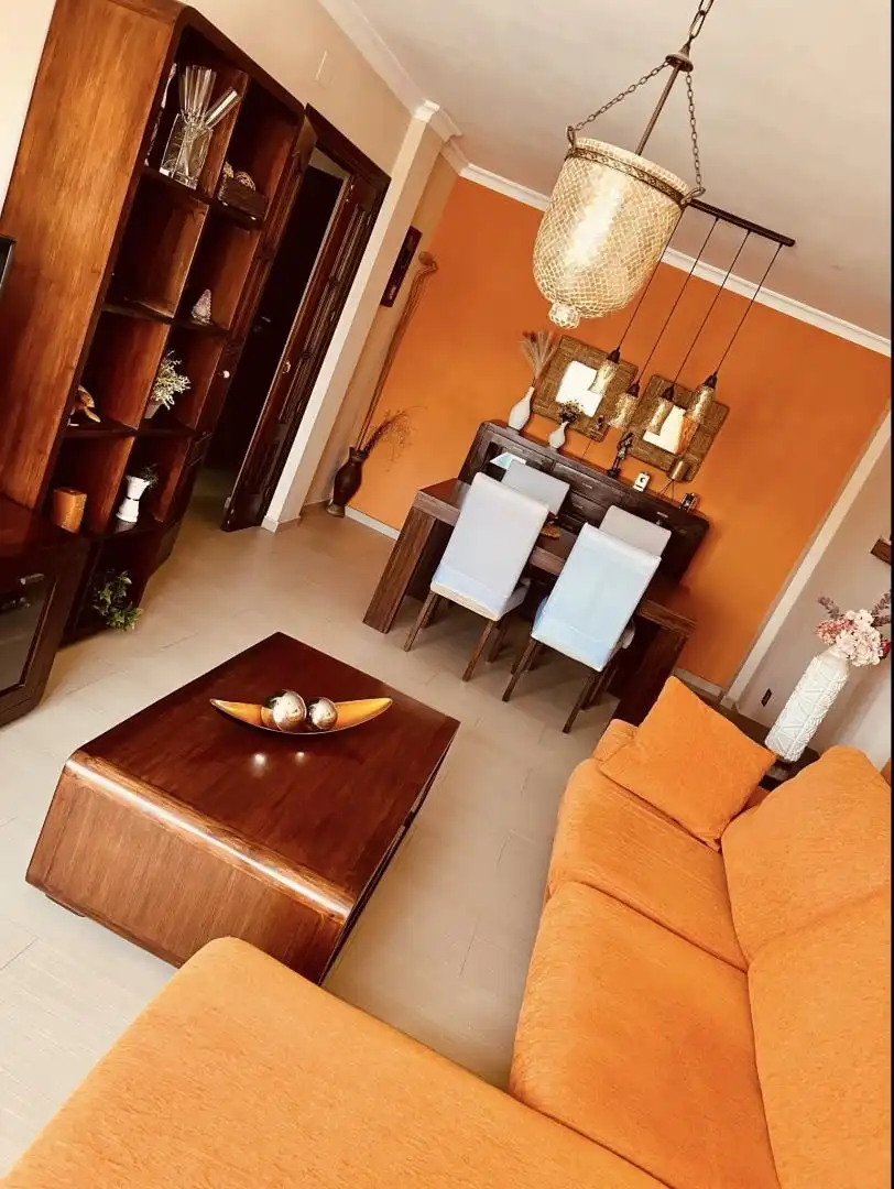 Zimmer in Calle Azahar, 15, San José - San Bernardo