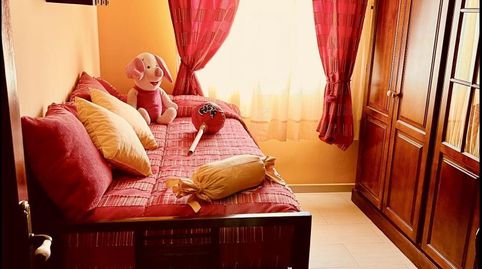 Foto 3 de Habitación en Calle Azahar, 15, San José - San Bernardo, La Línea de la Concepción