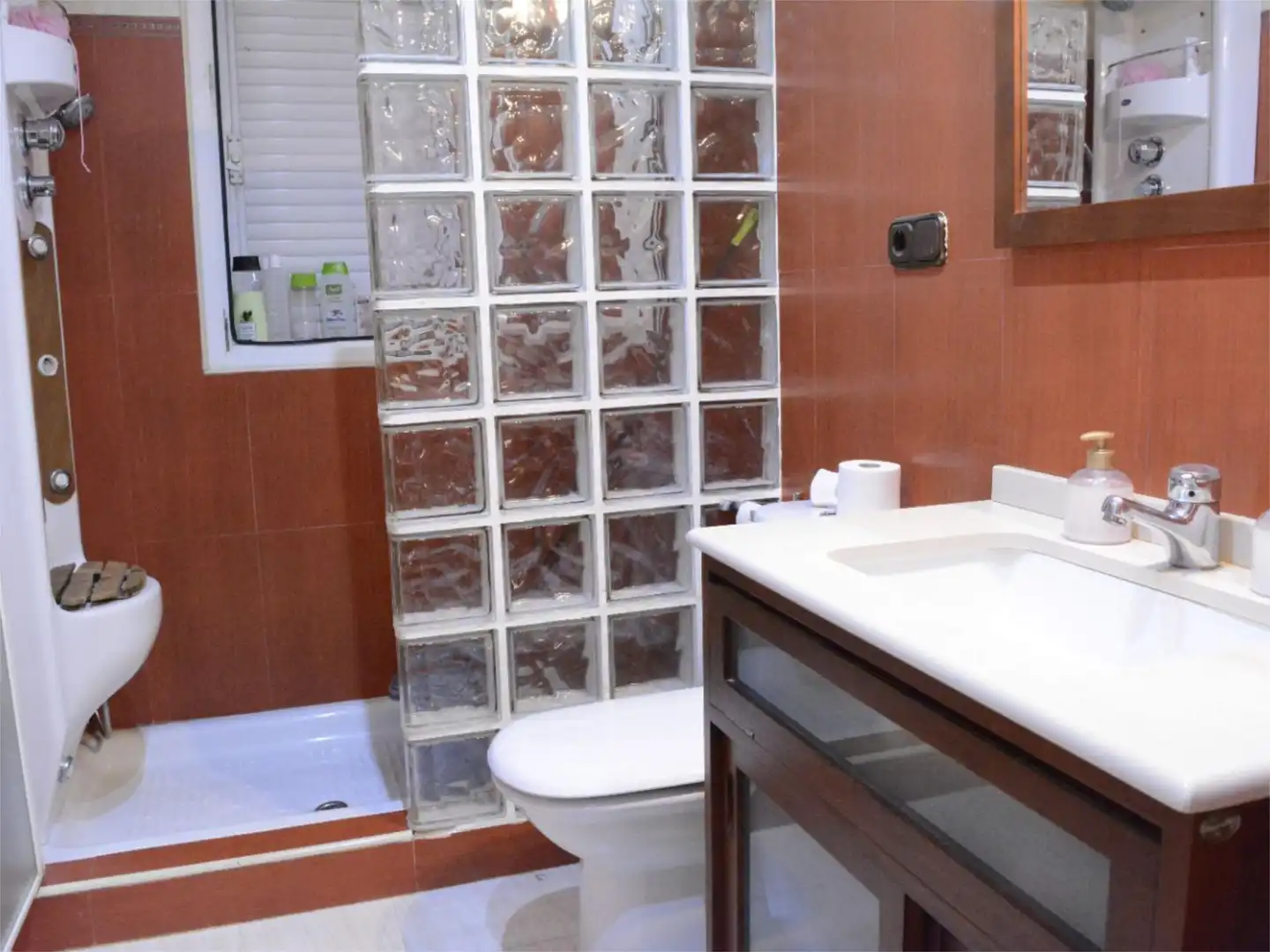Casa o chalet en venta en Calle Betis, 2, Barrio de la Vega Baño de Casa o chalet en venta en Monachil con Aire acondicionado, Terraza y Piscina