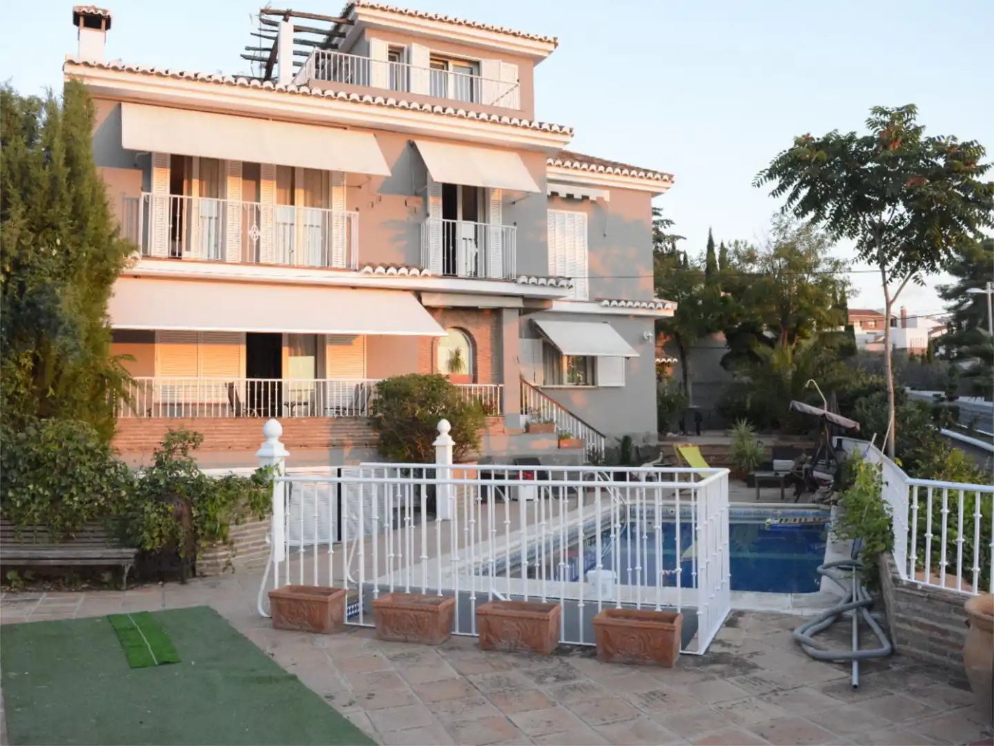 Casa o chalet en venta en Calle Betis, 2, Barrio de la Vega Jardín de Casa o chalet en venta en Monachil con Aire acondicionado, Terraza y Piscina