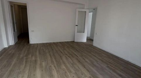 Foto 4 de Piso de alquiler en Carrer València, 3a, Zona Nord, Alcoy / Alcoi