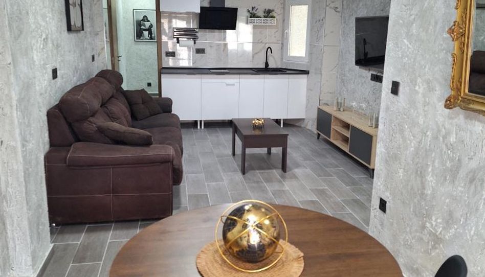 Piso en venta en Calle Milagros Maestre Esteve, 122, Fraternidad, Elda - imagen 1 Foto 1 de Piso en venta en Calle Milagros Maestre Esteve, 122, Fraternidad, Elda