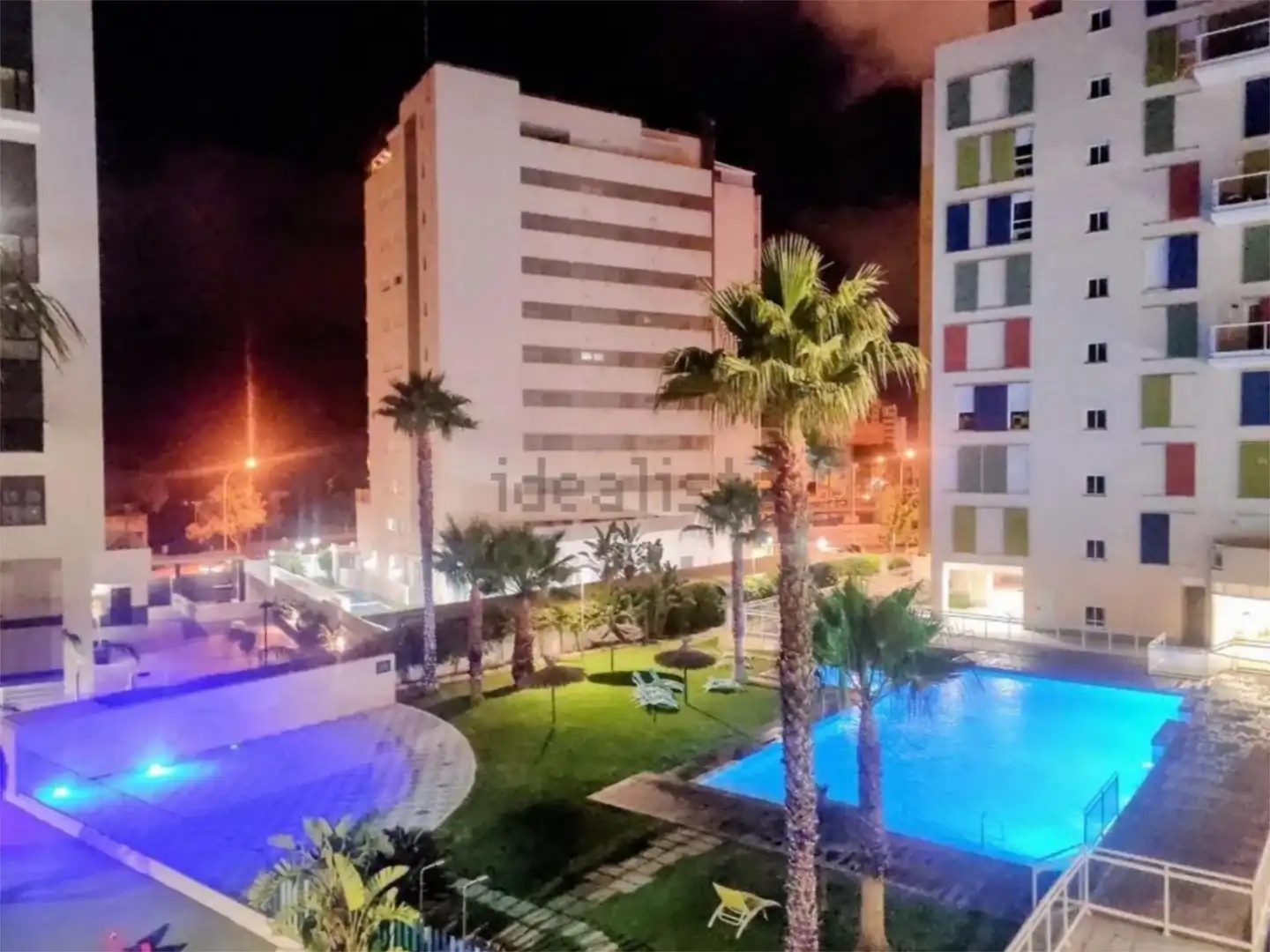 Flat for sale in Calle Violoncellista Vicente Perello, 2, Playa de San Juan - El Cabo de las Huertas Exterior view of Flat for sale in Alicante / Alacant with Air Conditioner, Swimming Pool and Balcony