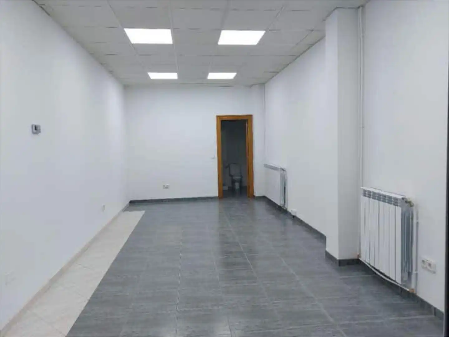 Commercial properties for rent in Soria Capital   with Air Conditioner