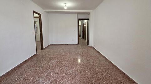 Piso en venta en Calle Emilio Casanova, 8, Ayora, Valencia - imagen 2 Foto 2 de Piso en venta en Calle Emilio Casanova, 8, Ayora, Valencia