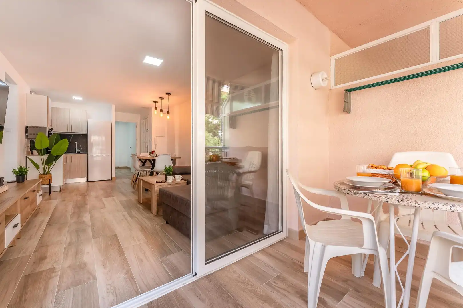 Piso de alquiler en Carrer de Casp, 3, Mar i Camp - Platja dels Capellans Terraza de Piso de alquiler en Salou con Aire acondicionado, Calefacción y Parquet