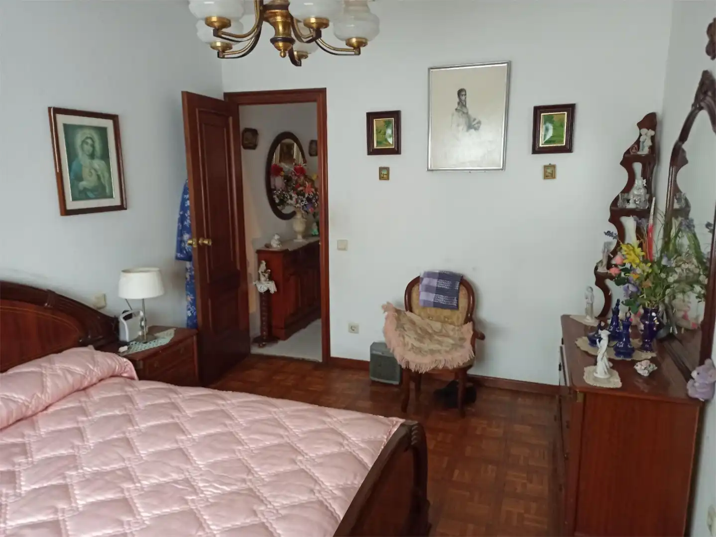 Houses for sale in Rúa Das Cancelas, 40, San Lázaro - Meixonfrío Bedroom of Houses for sale in Santiago de Compostela with Terrace, Swimming Pool and Balcony